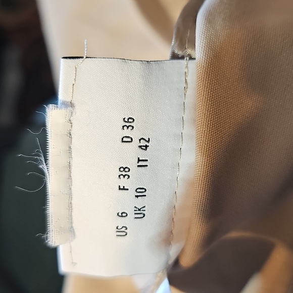 AKRIS PUNTO Franca Mid-Rise Cropped Pants light brown Size 6 - Picture 12 of 15